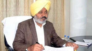 पंजाब के वित्त मंत्री Harpal Singh Cheema ने केंद्र को लिखा पत्र, मेथनॉल पर सख्त कानून की मांग की