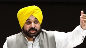 पंजाब शिक्षा बोर्ड के टॉपर्स को किया सीएम मान ने सम्मानित, कहा – ‘सिर्फ अपनी जड़ें याद रखो’