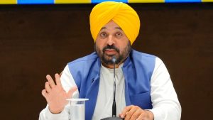 पंजाब CM का दावा-सुखबीर-हरसिमरत का मजीठिया के साथ प्रापर्टी डिस्प्यूट