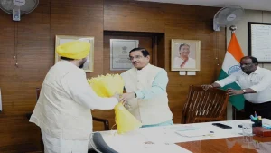 केंद्रीय मंत्री प्रहलाद जोशी से मिले पंजाब सीएम:नए गोदाम बनाने को मिली अनुमति