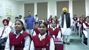 पंजाब के स्कूलों में होगी नशा मुक्ति विषय की पढ़ाई:CM मान और केजरीवाल फाजिल्का पहुंचे