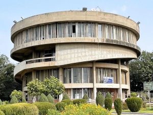 Panjab University विवाद: VC से मीटिंग के बाद छात्र संगठनों का बड़ा ऐलान, चुनाव शेड्यूल तक जारी रहेगा मोर्चा