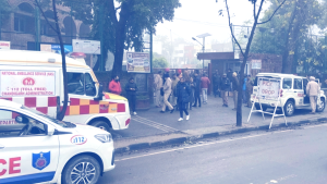 Chandigarh Bomb Threat: नामी स्कूलों को बम से उड़ाने की धमकी, 5 स्कूल खाली कराए गए