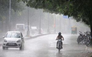 Punjab Weather Alert: पंजाब में फिर होगी बारिश, ठंड और कोहरे को लेकर मौसम विभाग का अलर्ट
