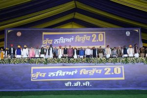 CM भगवंत मान का ऐलान: विरोधियों की जड़ों में बैठूंगा, मोगा रैली में केजरीवाल का बड़ा संदेश