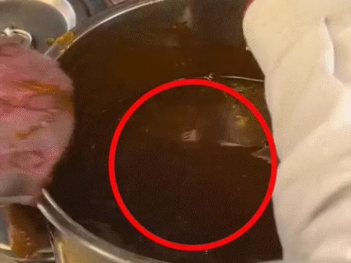 अमृतसर में गोलगप्पे के पानी में निकला चूहा, VIDEO वायरल; फूड सेफ्टी पर उठे गंभीर सवाल