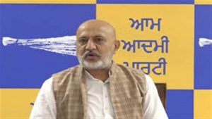 AAP नेता बलतेज पन्नू का आरोप: अमित शाह पर पार्टी तोड़ने की साजिश का दावा