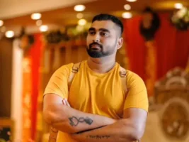 मोगा सड़क हादसा: घायल युवक की अस्पताल पहुंचने से पहले मौत, तड़पते समय सोने की चेन और अंगूठी चोरी का आरोप