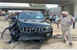 Punjab News: लुधियाना में चलती स्कॉर्पियो में युवक ने खुद को मारी गोली, पुलिस हर पहलू से कर रही जांच