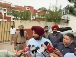 Punjab Congress News: राजा वड़िंग बोले- कांग्रेस में कोई गुटबाजी नहीं, CM फेस पर राहुल गांधी और हाईकमान लेंगे फैसला