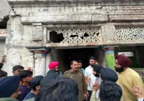 Pakistan Gurdwara Singh Sabha Demolition: ऐतिहासिक गुरुद्वारे का होगा पुनर्निर्माण, सरकार ने जांच के दिए आदेश