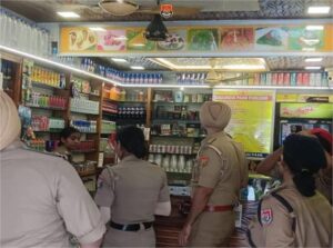 Ludhiana Police Action: स्कूलों के आसपास तंबाकू और ई-सिगरेट के खिलाफ अभियान, दुकानों की चेकिंग और चालान