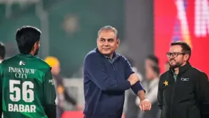 Pakistan Cricket Team Controversy: एजबेस्टन टेस्ट से पहले PCB ने खिलाड़ियों के फोन लिए कब्जे में, वजह पर चुप्पी; सीरीज में 0-2 से पीछे पाकिस्तान