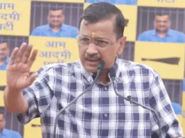 राजा वड़िंग के सब्सिडी बयान पर केजरीवाल का पलटवार, मुफ्त योजनाओं पर छिड़ी बहस